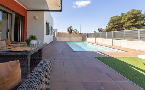 Grobro 1: Zona Residenziale, Architettura, Piscina, Pavimentazione, Pavimento, Materiale Composito, Casa, Shade, Piastrella, Flagstone