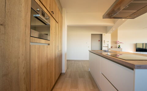 Verona: Pavimentazione, Legna, Cucina, Interior Design, Controsoffitto, Pavimento In Legno, Soffitto, Pavimento, Casa, Cabinetry