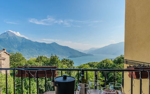 Buongusto: Geografia Montane, Montagna, Collina, Catena Montuosa, Hill Station, Cresta, Valle, Mattina, Balcone, Luce Del Sole