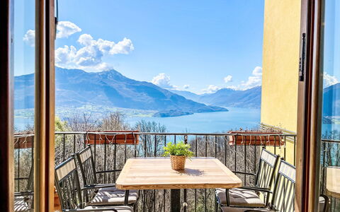 Buongusto: Appartamento, Mobilia, Zona Residenziale, Balcone, Condominio, Sedia, Shade, Ricorrere, Costa, Hotel