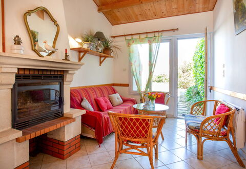 La Mouette Rieuse: Piscina, Materiale Composito, Appartamento, Condominio, Villa, Landscaping, Ricorrere, Hotel, Balcone, Eco Hotel