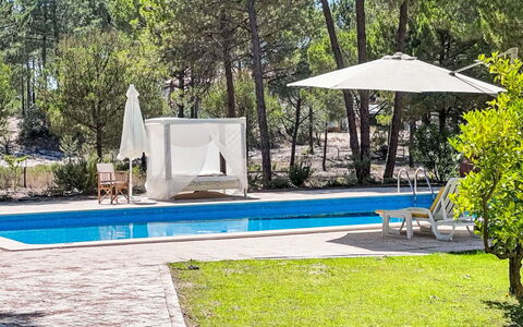 Apartamento Com 1 Quarto Ua33: Piscina, Materiale Composito, Appartamento, Condominio, Villa, Landscaping, Ricorrere, Hotel, Balcone, Eco Hotel