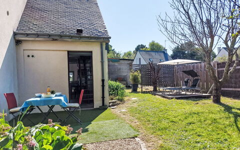 Charme de Banastère: Casa, Casa, Zona Residenziale, Tetto, Villetta, Giardino, Backyard, Porta, Cortile
