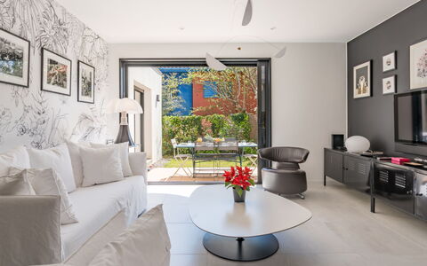 Espérance: Appartamento, Shade, Condominio, Mobili Da Esterno, Resort Citta ', Ricorrere