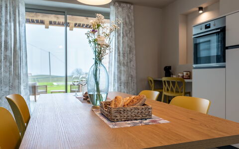 Cascina Luscai: Mobilia, Interior Design, Pavimentazione, Legna, Tavolo, Sedia, Cucina & Sala Da Pranzo Tavolo, Pavimento, Sala Da Pranzo, Illuminazione