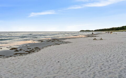 Felicia - 200M from the Sea: Cielo, Spiaggia, Ambiente Naturale, Costa, Orizzonte, Riva, Costiera E Morfologie Oceanic, Nube, Mare