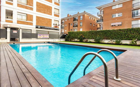 Homey: Appartamento, Condominio, Balcone, Piscina, Hotel