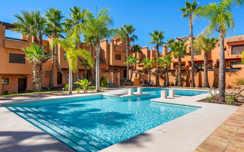 Cerro del Sol 6: Ricorrere, Appartamento, Piscina, Hacienda, Estate, Eco Hotel, Hotel, Cortile, Landscaping