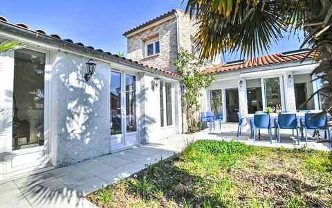 La Miscandière: Catena Montuosa, Costa, Balcone, Eco Hotel, Ricorrere, Resort Citta ', Hotel, Cresta, Suono