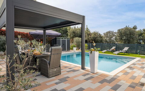 Giny: Mobili Da Esterno, Shade, Piscina, Terrazza, Sedia, Struttura Esterna, Pergola, Ricorrere, Eco Hotel, Giardino