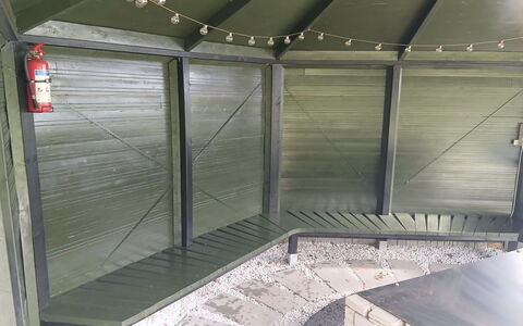 Calli: Casa, Casa, Porta, Tetto, Villetta, Estate, Giardino, Shade, Raccordo, Cortile