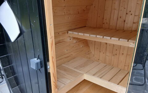 Calli: Casa, Casa, Porta, Tetto, Villetta, Estate, Giardino, Shade, Raccordo, Cortile