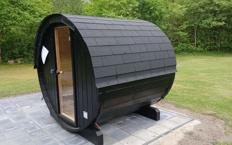 Calli: Casa, Casa, Porta, Tetto, Villetta, Estate, Giardino, Shade, Raccordo, Cortile