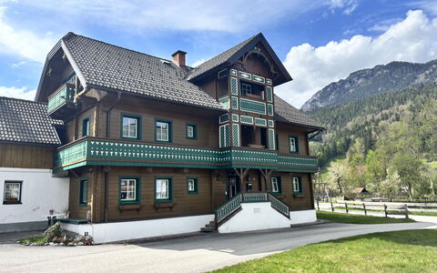 Christoph: Tetto, Casa, Casa, Raccordo, Porta, Villetta, Estate, Casa Storica, Portico, Villa