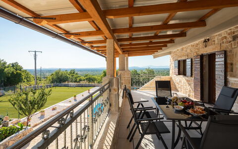 Perva: Legna, Mobilia, Sedia, Mobili Da Esterno, Shade, Portico, Balcone, Tavolo Esterno, Deck, Color Legno