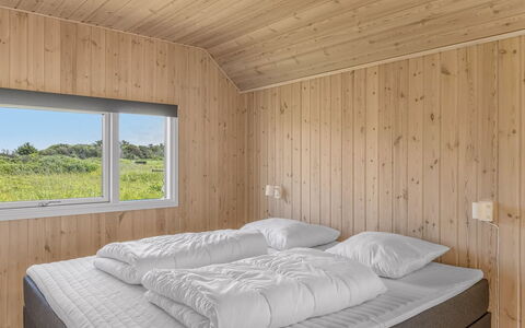 Tilje - 80M from the Sea: Legna, Camera Da Letto, Bedding, Letto, Lenzuolo, Telaio Del Letto, Soffitto, Latifoglie, Camera, Plank
