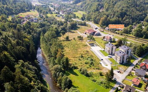 River Park: Zona Residenziale, Costruzione, Casa, Quartiere, Casa, Sobborgo, Visione Globale, Paesaggio, Costa, Costiera E Morfologie Oceanic
