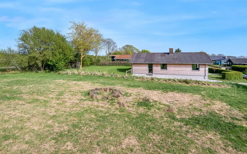 Fridoline - 450M from the Sea: Erba, Pascolo, Lotto, Villetta, Area Rurale, Prato, Edifici Giardino, Giardino, Capannone