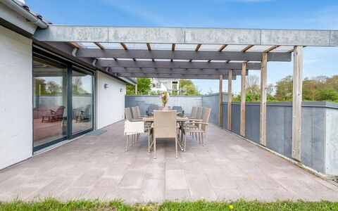 Christan - 350M from the Sea: Casa, Casa, Porta, Tetto, Villetta, Estate, Giardino, Shade, Raccordo, Cortile