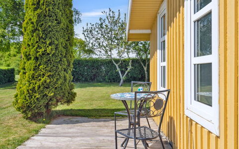 Erin - 200M from the Sea: Lotto, Villetta, Giardino, Prato, Portico, Color Legno, Shade, Cortile, Landscaping, Backyard