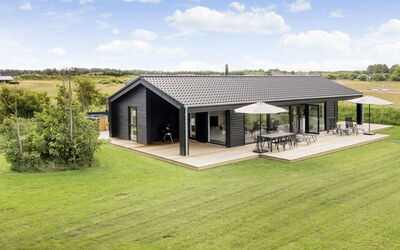 Faidra - 1.1Km from the Sea