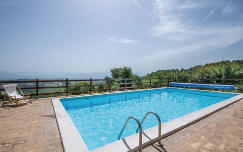 Casa Lavanda, Ac, Wifi, Narni: Piscina, Mobili Da Esterno, Tempo Libero, Ricorrere, Eco Hotel, Resort Citta ', Recinzione, Villa, Hotel, Centro Ricreativo
