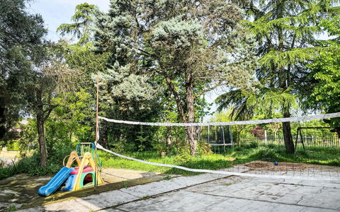 Asti 50: Casa, Appartamento, Balcone, Estate, Shade, Villa, Eco Hotel, Portico, Landscaping, Dimora