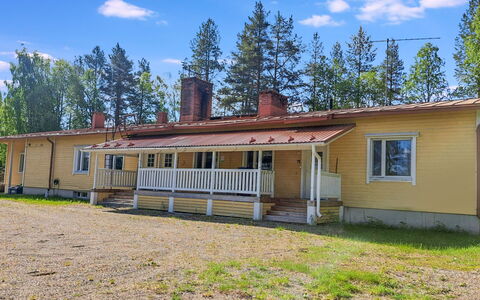 Kelloselkä a: Villetta, Casa, Casa, Edifici Giardino, Raccordo, Log Cabin, Agriturismo, Estate, Capannone, Cortile