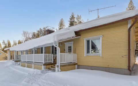 Kelloselkä a: Villetta, Casa, Casa, Edifici Giardino, Raccordo, Log Cabin, Agriturismo, Estate, Capannone, Cortile
