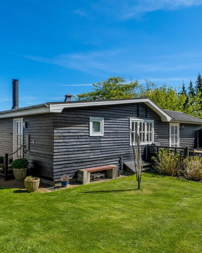 Welma - 200M from the Sea
