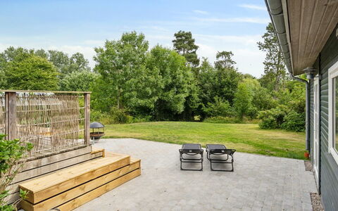 Esme - 225M to the Fjord: Blu, Arbusto, Villetta, Groundcover, Giardino, Estate, Shade, Landscaping, Agriturismo, Eco Hotel