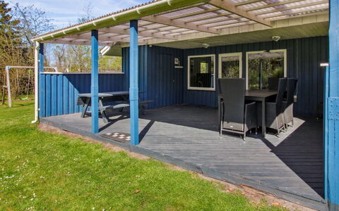 Alia - 30Km from the Sea: Estate, Shade, Driveway, Agriturismo