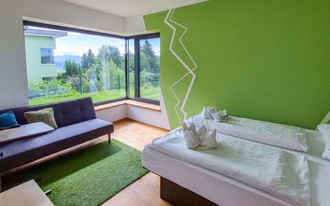 Villa Techelsberg: Interior Design, Soffitto, Camera, Cuscino, Camera Da Letto, Letto, Lancia Cuscino, Eco Hotel, Villa, Illuminazione Diurna