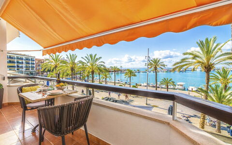 Marina Sea Views: Appartamento, Shade, Hotel, Ricorrere, Balcone
