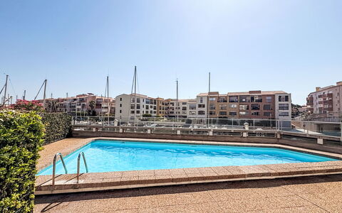 Les Pêcheurs: Piscina, Appartamento, Zona Residenziale, Condominio, Materiale Composito, Ricorrere, Hotel, Shade, Balcone, Resort Citta '