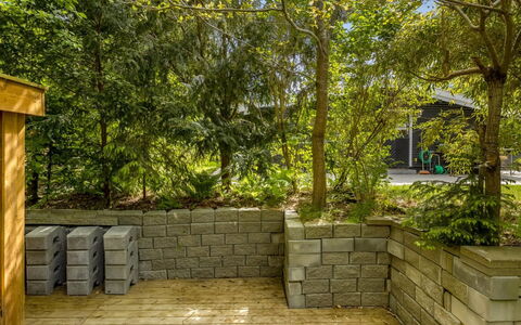 Afke - 660M from the Sea: Brick, Muro ​​Di Pietra, Giardino, Muratura, Shade, Flagstone, Calcestruzzo, Plank, Landscaping