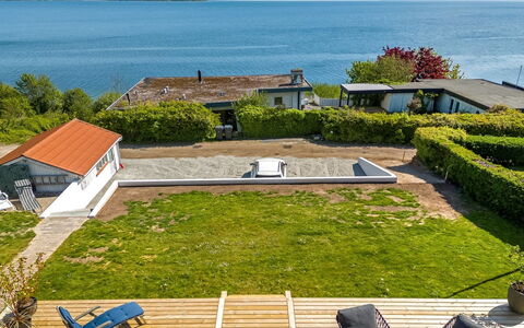 Tobias - 45M to the Fjord: Paesaggio, Tetto, Costiera E Morfologie Oceanic, Mare, Costa, Oceano, Villetta, Estate, Landscaping