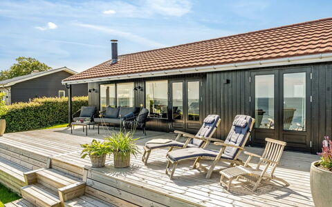 Tobias - 45M to the Fjord: Casa, Casa, Porta, Tetto, Villetta, Estate, Giardino, Shade, Raccordo, Cortile