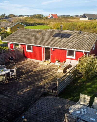 Reeta - 450M from the Sea