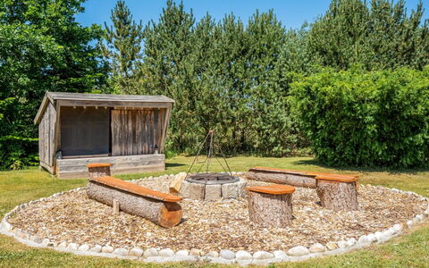 Kuisma - 11Km from the Sea: Legna, Roccia, Giardino, Materiali Naturali, Landscaping, Backyard, Cortile, Parco