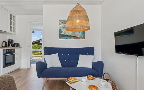 Heddi - 300M from the Sea: Appartamento, Condominio, Estate, Balcone, Villa, Hotel