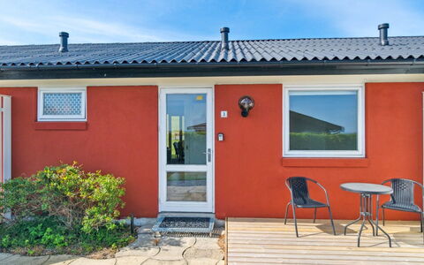 Heddi - 300M from the Sea: Appartamento, Condominio, Estate, Balcone, Villa, Hotel