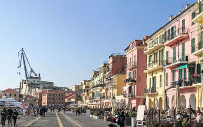 Imperia 435: Città, Costruzione, Zona Urbana, Cittadina, Architettura, Quartiere, Spazio Pubblico, Strada, Insediamento Umano