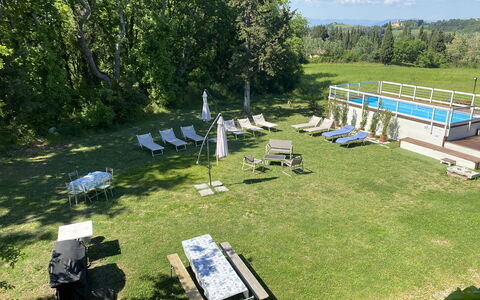 Villa Albertina: Mobili Da Esterno, Prato, Giardino, Piscina, Parco, Sedia, Tavolo Esterno, Ombrello, Lettino