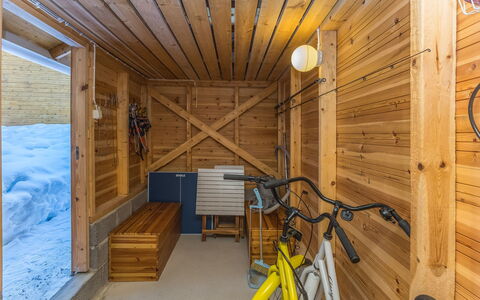 Jerisrannantie 7: Legna, Villetta, Log Cabin, Foresta, Capannone, Edifici Giardino, Larice, Woodland, Color Legno