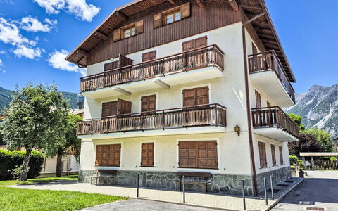 Bormio 16: Balcone, Villa