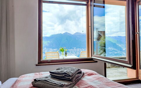 Studio Indèman: Geografia Montane, Interior Design, Catena Montuosa, Camera, Hill Station, Bicchiere, Cresta, Valle, Eco Hotel, Illuminazione Diurna