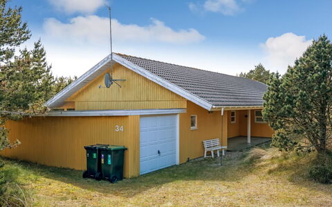 Jeip - 2.1Km from the Sea