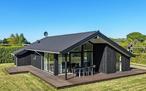 Kody - 400M from the Sea: Casa, Casa, Porta, Tetto, Villetta, Estate, Giardino, Shade, Raccordo, Cortile