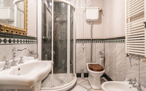 Portanuova Home, Colle Val D'elsa: Interior Design, Pavimentazione, Pavimento, Idraulico Fixture, Camera, Bagno, Toilet Seat, Gabinetto, Idraulico, Lavello